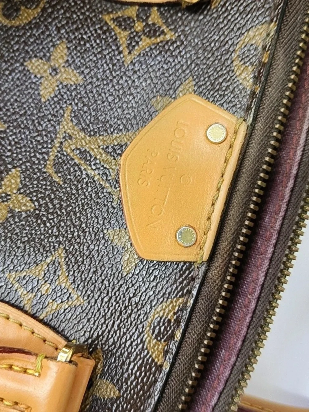 ♥️Louis Vuitton Turenne MM Monogram Canvas Satchel in Brown and Tan Leather♥️
